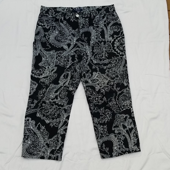 Chaps Capris - Picture 4 of 9